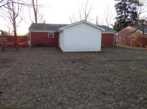 9821 East AveLouisville, KY, 40272Jefferson County