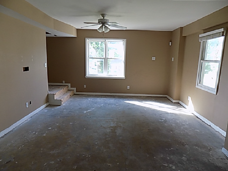 10527 Fairview AveLouisville, KY, 40299Jefferson County