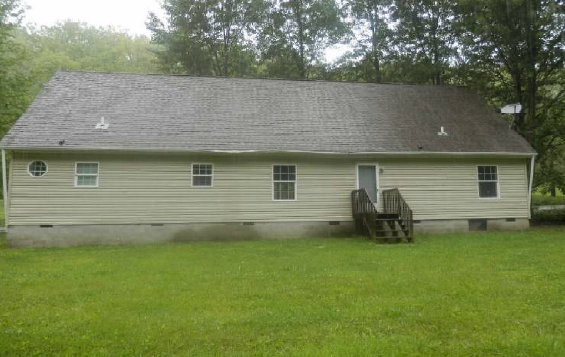 382 Lambert HollowClearfield, KY, 40313Rowan County