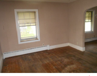 329 Mooreland AveHarrodsburg, KY, 40330Mercer County
