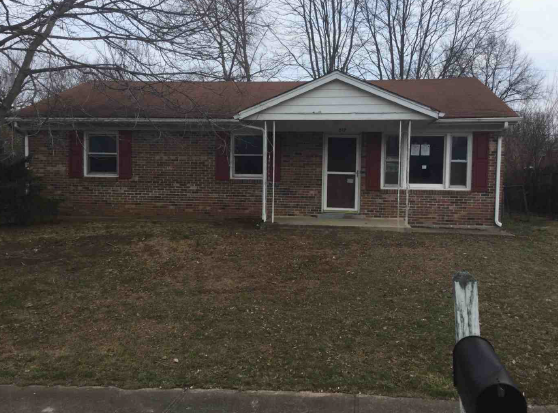 517 Pinewood DrNicholasville, KY, 40356Jessamine County