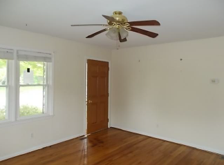 300 Lake StNicholasville, KY, 40356Jessamine County