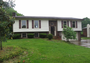 3297 Carriage LnLexington, KY, 40517Fayette County