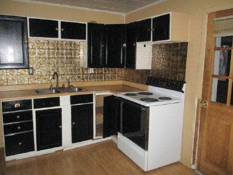 210 W Third StSilver Grove, KY, 41085Campbell County
