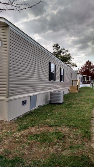 Asbury Pointe Mobile Home Park319 Cedar Point LaneWarsaw, KY 41095