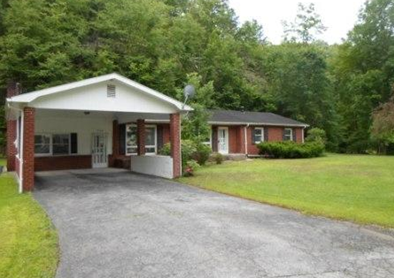 224 Forrest HilJenkins, KY, 41537Letcher County