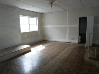 224 Forrest HilJenkins, KY, 41537Letcher County