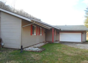 83 Creekside DrPrestonburg, KY, 41653Floyd County