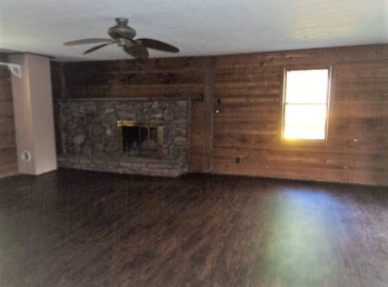 4696 Metropolis LakWest Paducah, KY, 42086Mccracken County