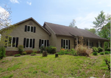 645 Oakwood DrCentral City, KY, 42330Muhlenberg County