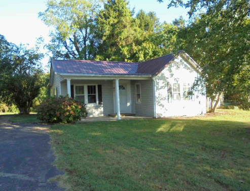 54 Kinnett AveJamestown, KY, 42629Russell County