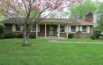718 Clifford DriveElizabethtown, KY, 42701Hardin County