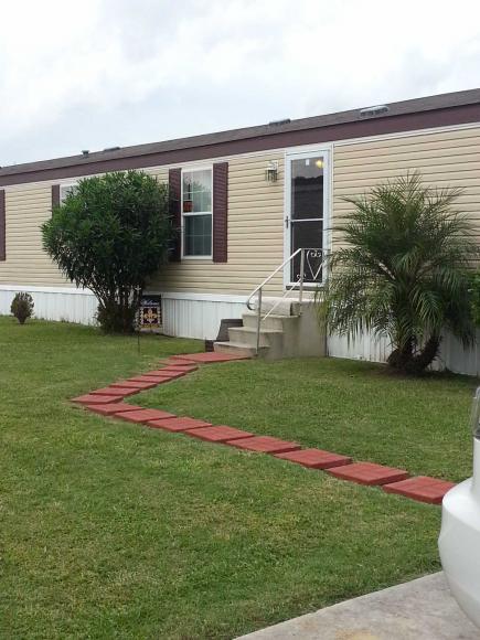 Southern Oaks Mobile Home Park E 3rd StBelle Chasse, LA 70037