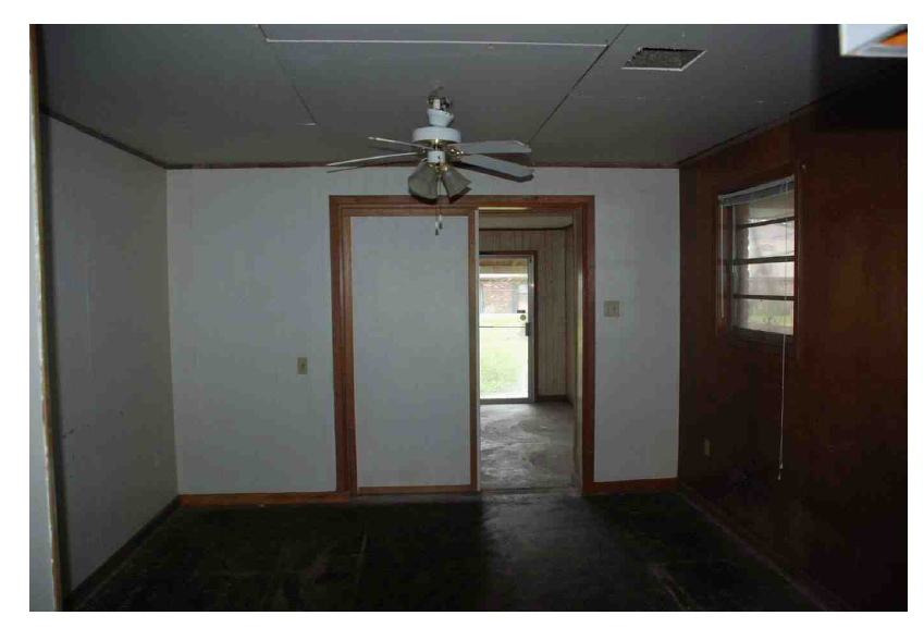 2617 Lafayette SGretna, LA, 70053Jefferson County
