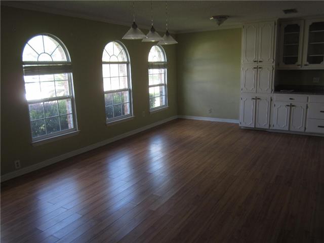 977 E Lexington AveGretna, LA, 70056Jefferson County