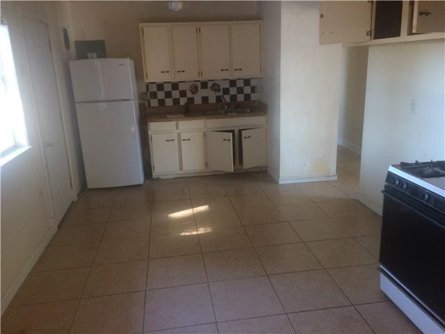 1912 Friedrica StGretna, LA, 70056Jefferson County