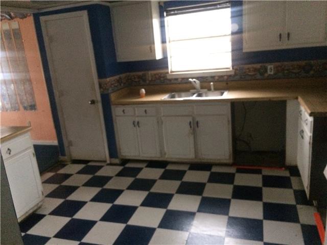 2733 W Catawba DrHarvey, LA, 70058Jefferson County