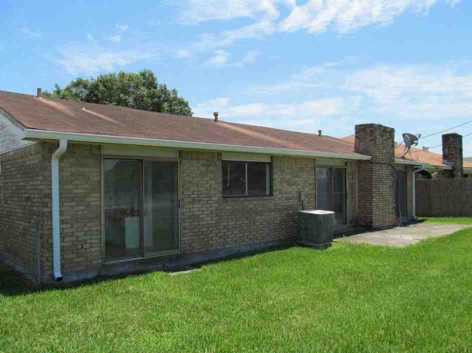 2400 W Sunny Meade DrHarvey, LA, 70058Jefferson County
