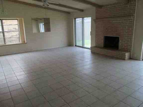 2400 W Sunny Meade DrHarvey, LA, 70058Jefferson County