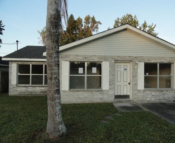 2904 Max DrHarvey, LA, 70058Jefferson County