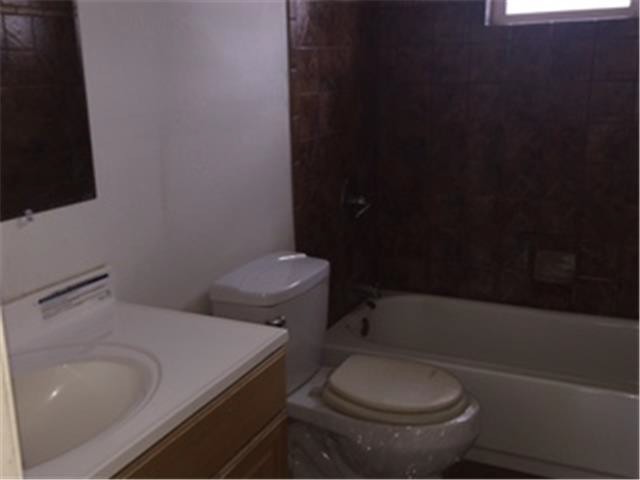 4064 Deerpark DrHarvey, LA, 70058Jefferson County