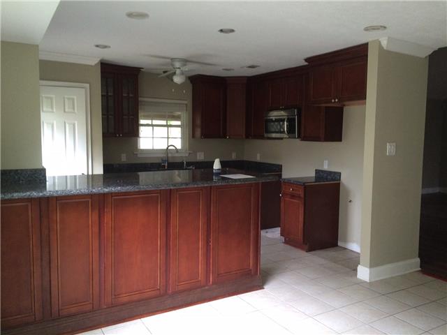 203 Surrey DrLaplace, LA, 70068St John The Baptist County