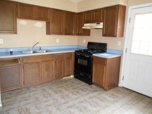 5825 N Oak DrMarrero, LA, 70072Jefferson County