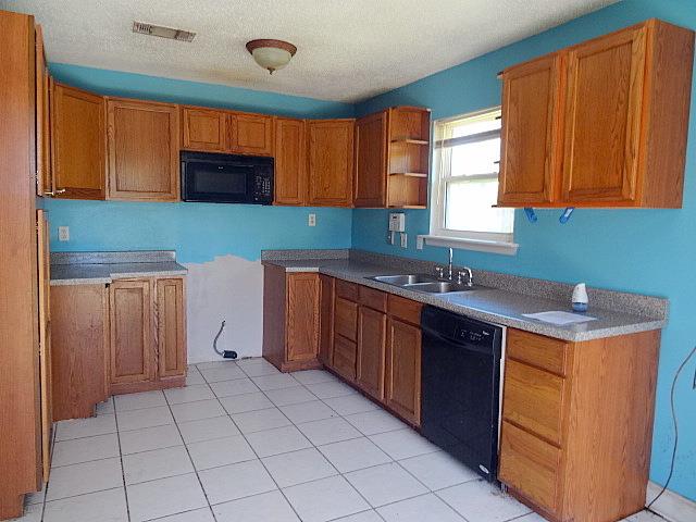 2740 Collette DrMarrero, LA, 70072Jefferson County