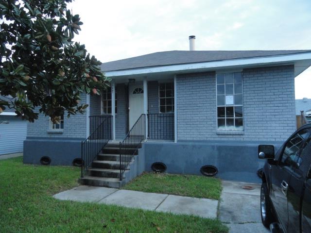 5944 S Oak DrMarrero, LA, 70072Jefferson County