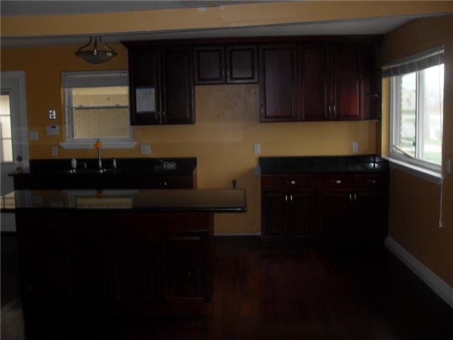 6084 -6086 Saint Anthony AveNew Orleans, LA, 70122Orleans County