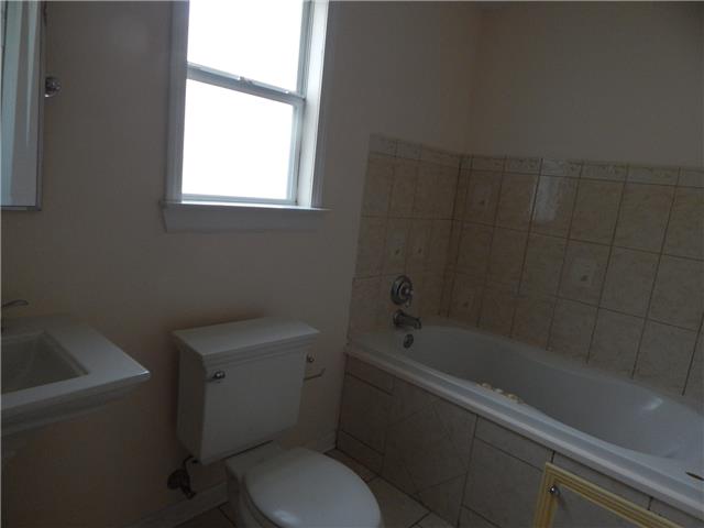 1412 Athis StNew Orleans, LA, 70122Orleans County
