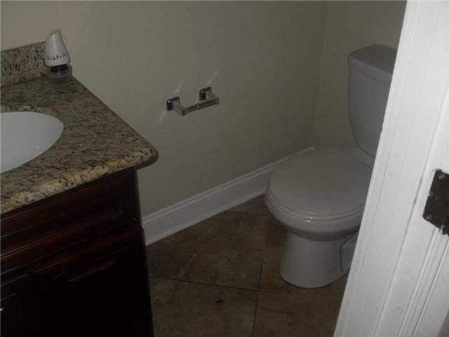 511 No Hammond HwyNew Orleans, LA, 70124Orleans County