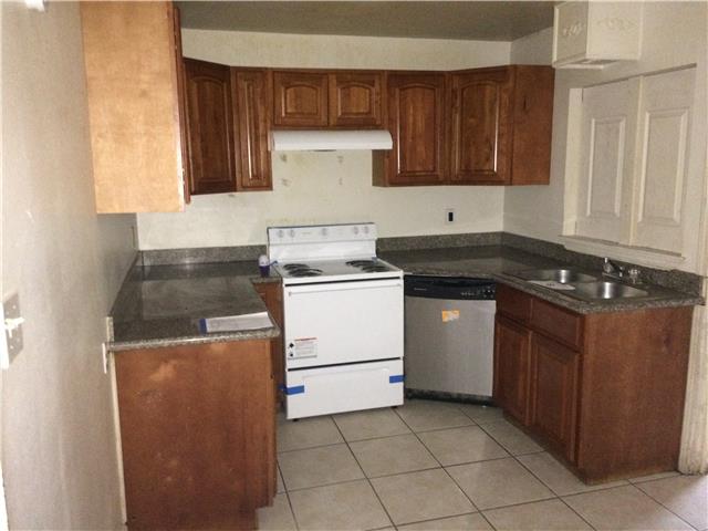 8718 Hammond StNew Orleans, LA, 70127Orleans County