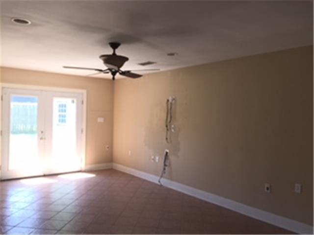 10200 Flossmoor DrNew Orleans, LA, 70127Orleans County