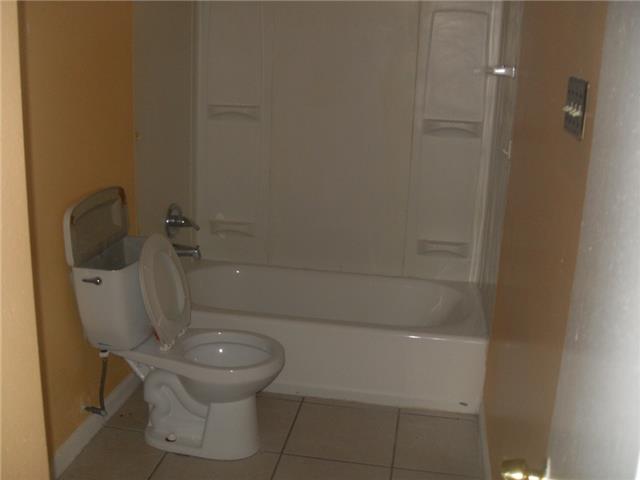 7532 Briarheath DrNew Orleans, LA, 70128Orleans County
