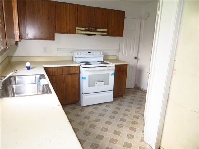 3713 Timber Bluff LnNew Orleans, LA, 70131Orleans County
