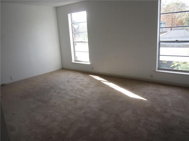 4311 Woodland DrNew Orleans, LA, 70131Orleans County