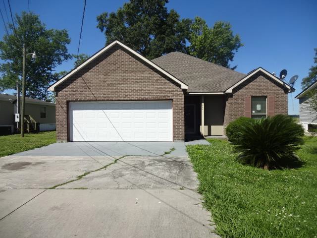 242 Evangeline DrDonaldsonville, LA, 70346Ascension County