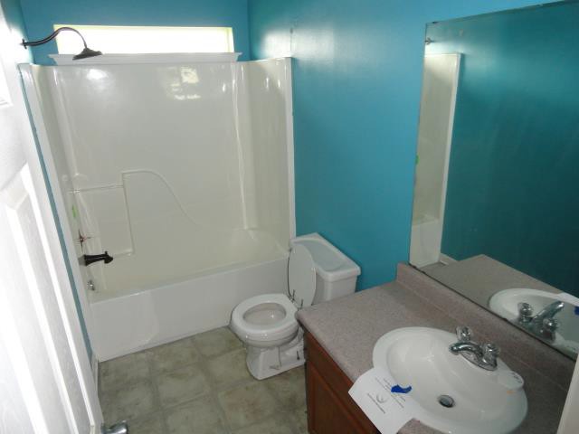 216 Baptiste CirHouma, LA, 70363Terrebonne County