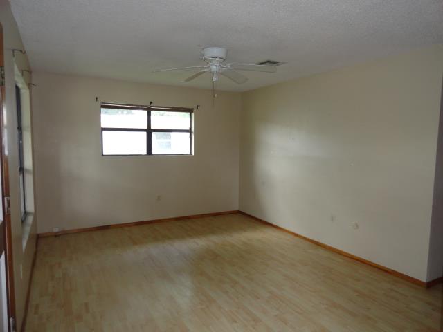 118 Helena DrHouma, LA, 70363Terrebonne County