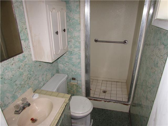 8172 Gum StHouma, LA, 70364Terrebonne County