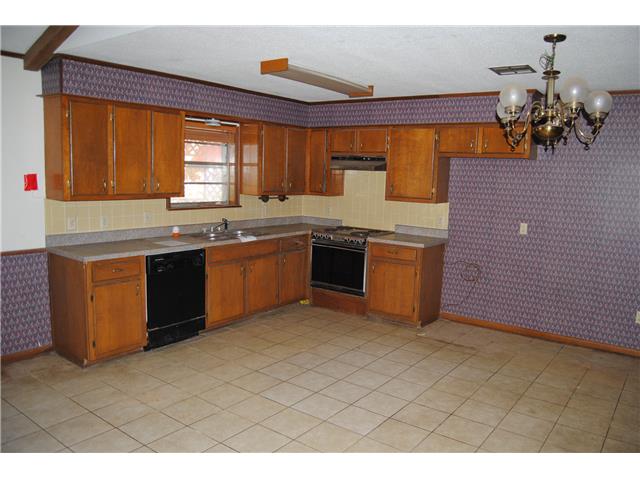 1721 Dale StMorgan City, LA, 70380Saint Mary County