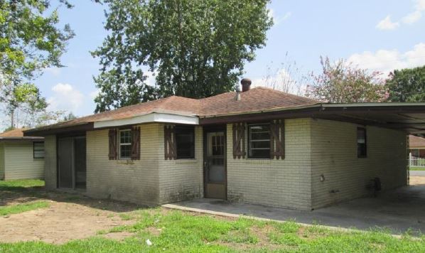 466 Saint Philip StRaceland, LA, 70394Lafourche County