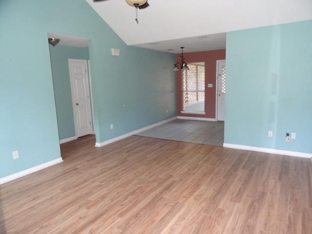 12 Mary StMadisonville, LA, 70447Saint Tammany County