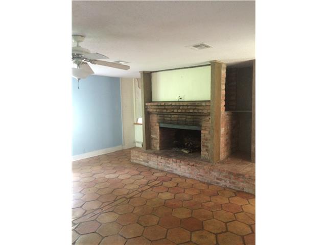 126 Live Oak StMandeville, LA, 70448Saint Tammany County