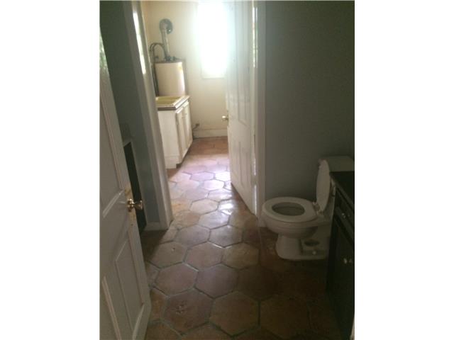 126 Live Oak StMandeville, LA, 70448Saint Tammany County
