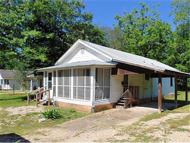 240 Beauregard StPonchatoula, LA, 70454Tangipahoa County