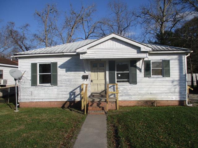 1038 James StFranklin, LA, 70538Saint Mary County