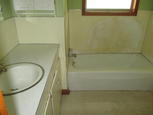 1804 Joan DrFranklin, LA, 70538Saint Mary County