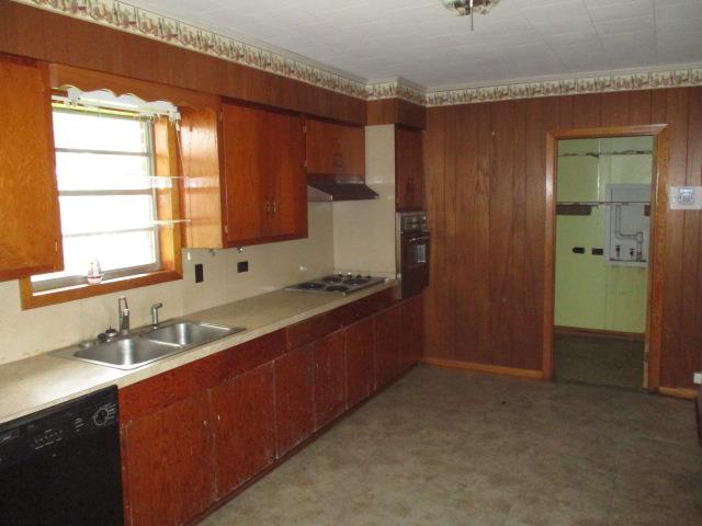 1804 Joan DrFranklin, LA, 70538Saint Mary County